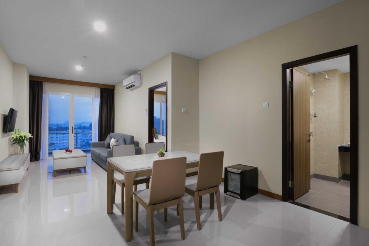Aston Batam Hotel & Residence Nagoya Dış mekan fotoğraf