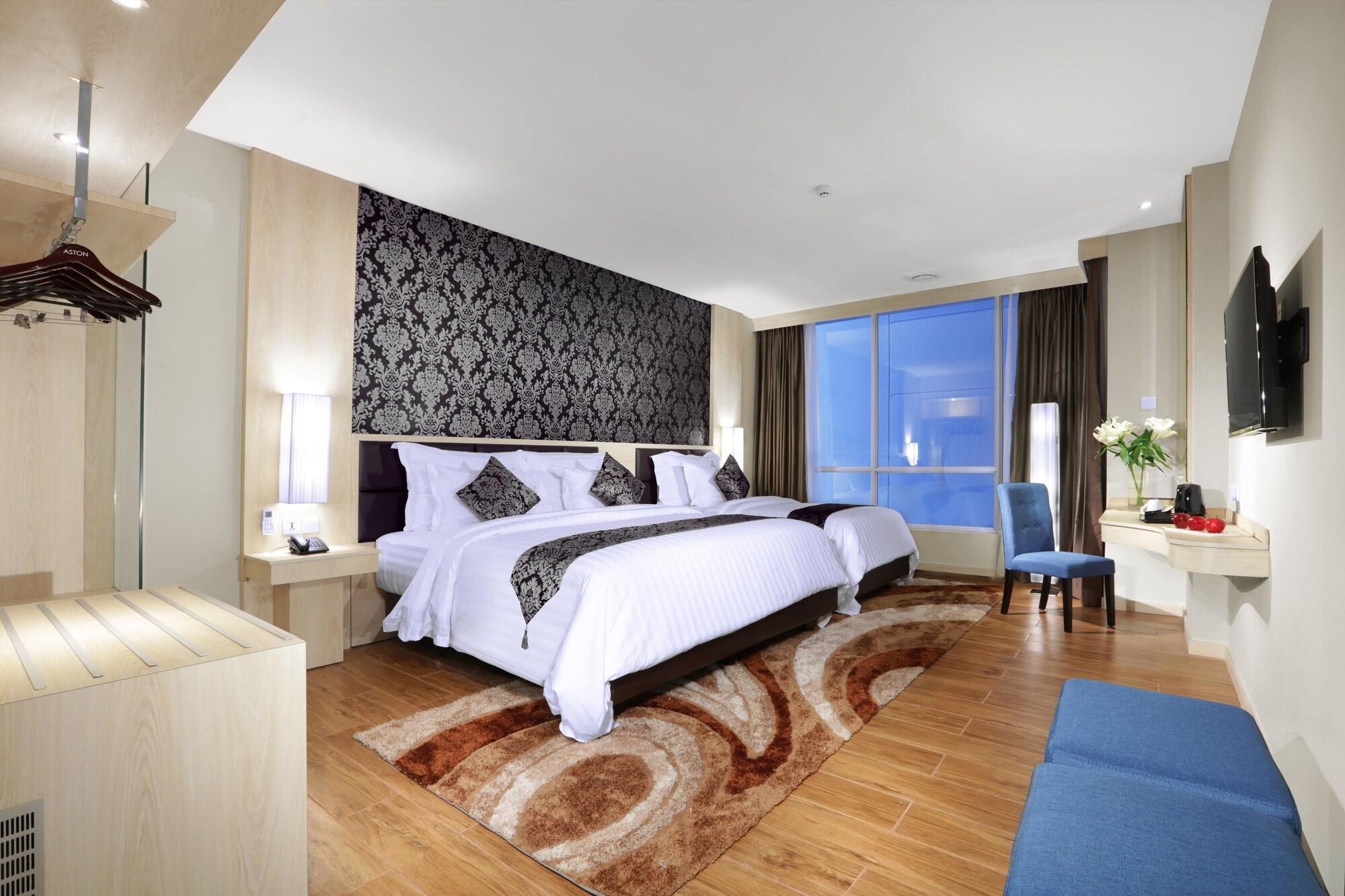Aston Batam Hotel & Residence Nagoya Dış mekan fotoğraf